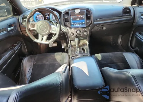 2012 Chrysler 300 Srt-8 z USA, uszkodzony, nr VIN 2C3CCAFJ2CH801818